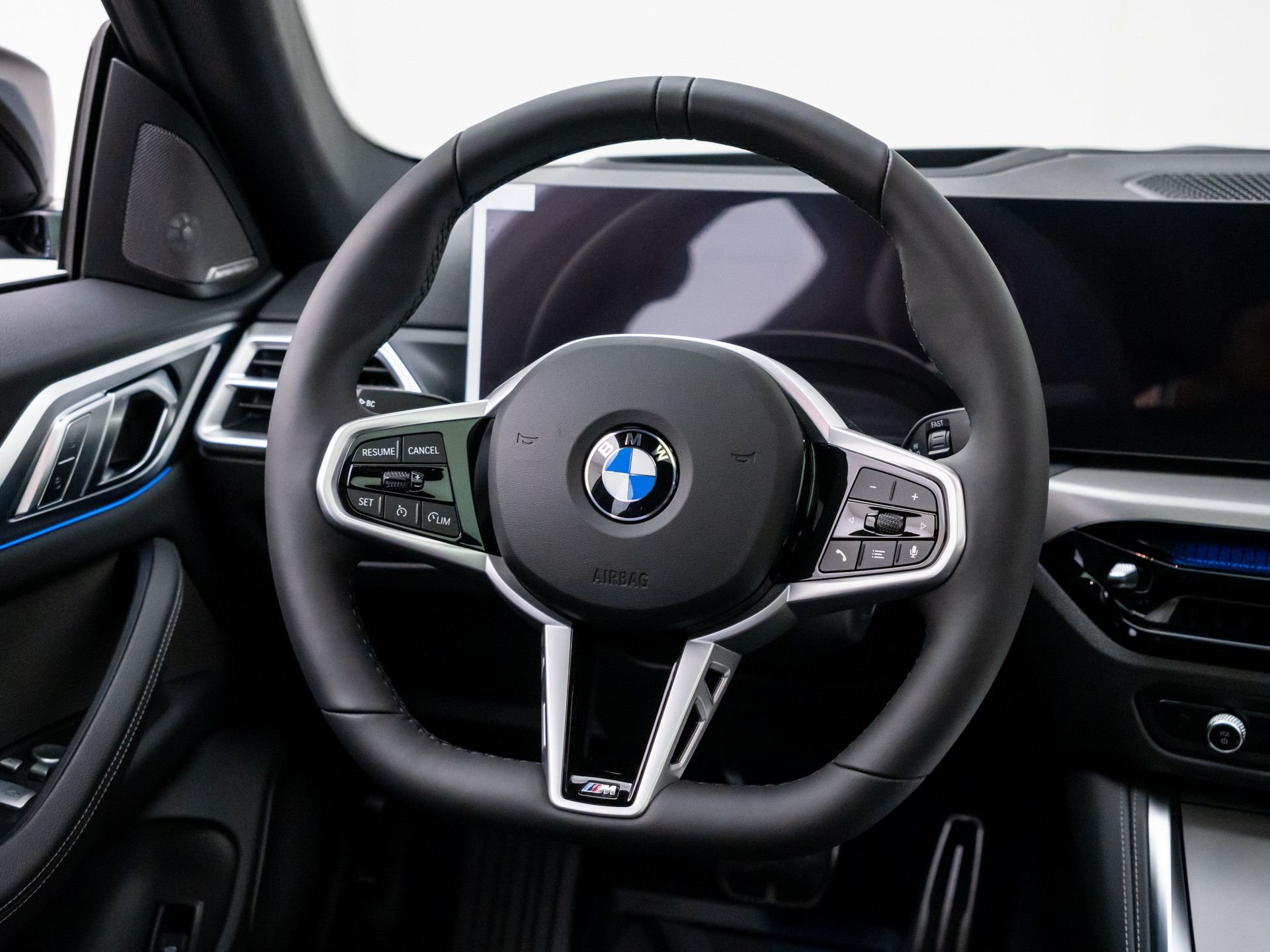 New 2026 Brooklyn Grey Metallic BMW xDrive40 image 12