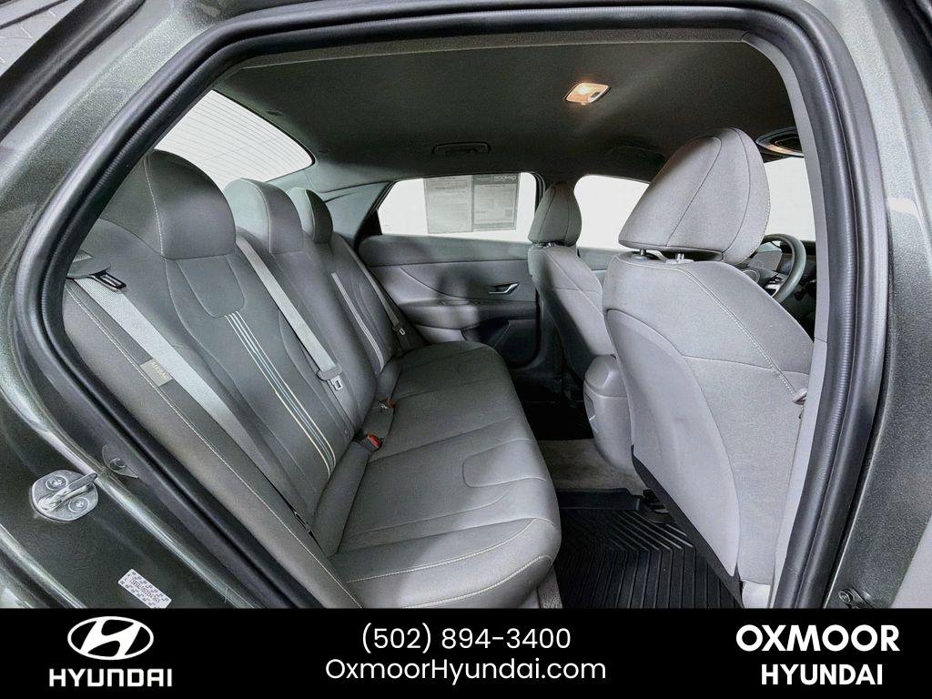 Used 2024 Amazon Gray Hyundai SEL image 25