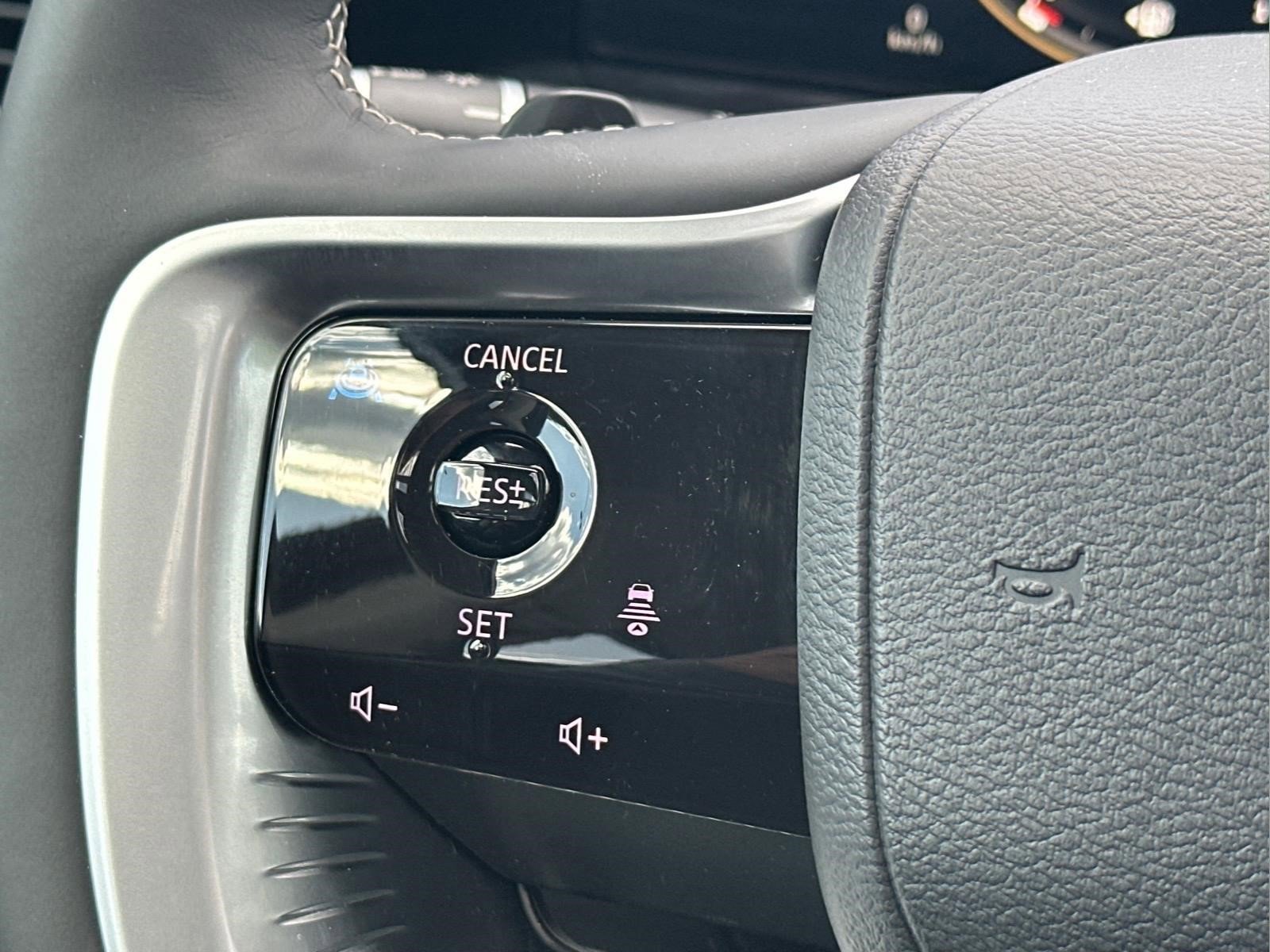 New 2026 BLACK OBSIDIAN INFINITI Luxe 4WD image 26