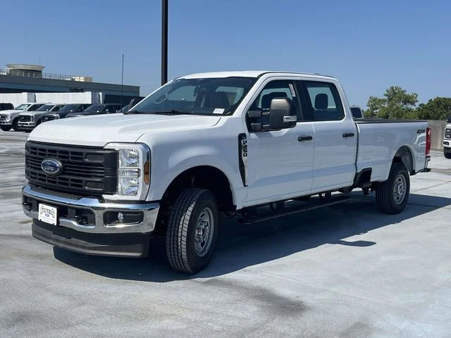 New 2026 Oxford White Ford XL image 5