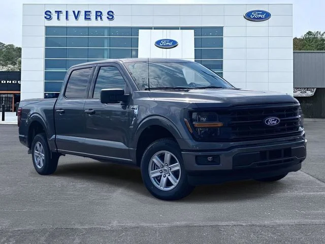 New 2026 Carbonized Gray Metallic Ford XLT image 1