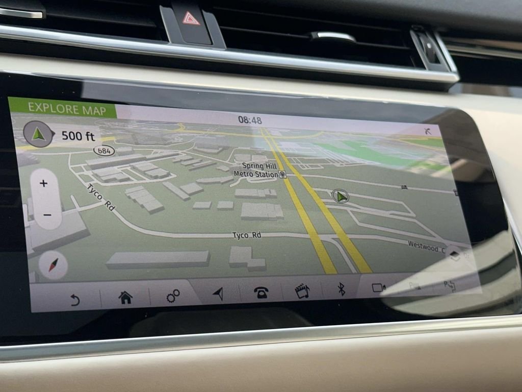 Used 2018  Land Rover HSE R-Dynamic image 22