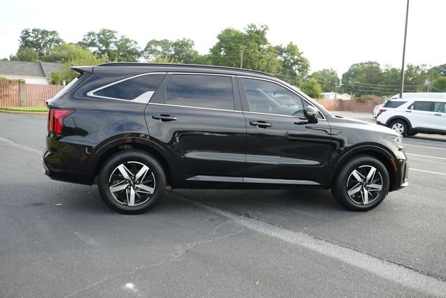 Used 2022 Black Kia EX image 8