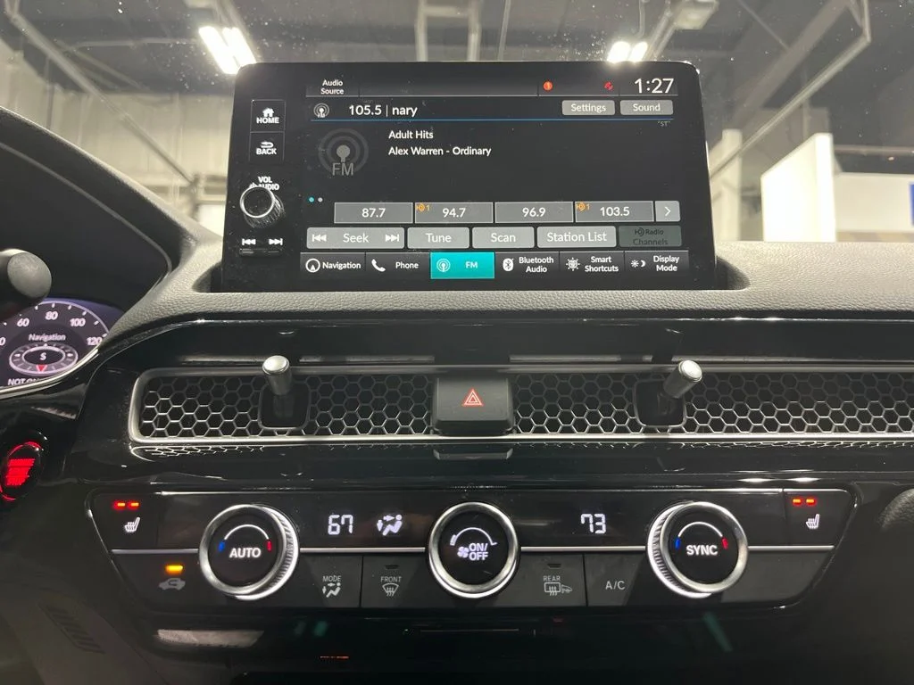 2022 Honda Civic Touring - Photo 24
