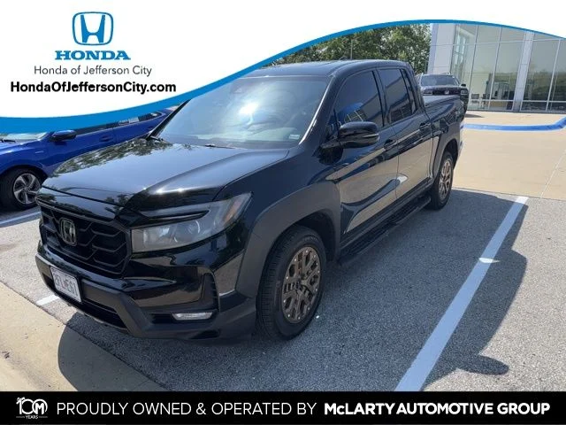 2021 Honda Ridgeline Black Edition's photo