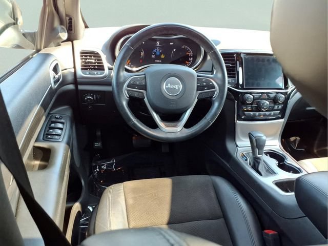 Used 2019 Gray Jeep Altitude 4x4 image 4