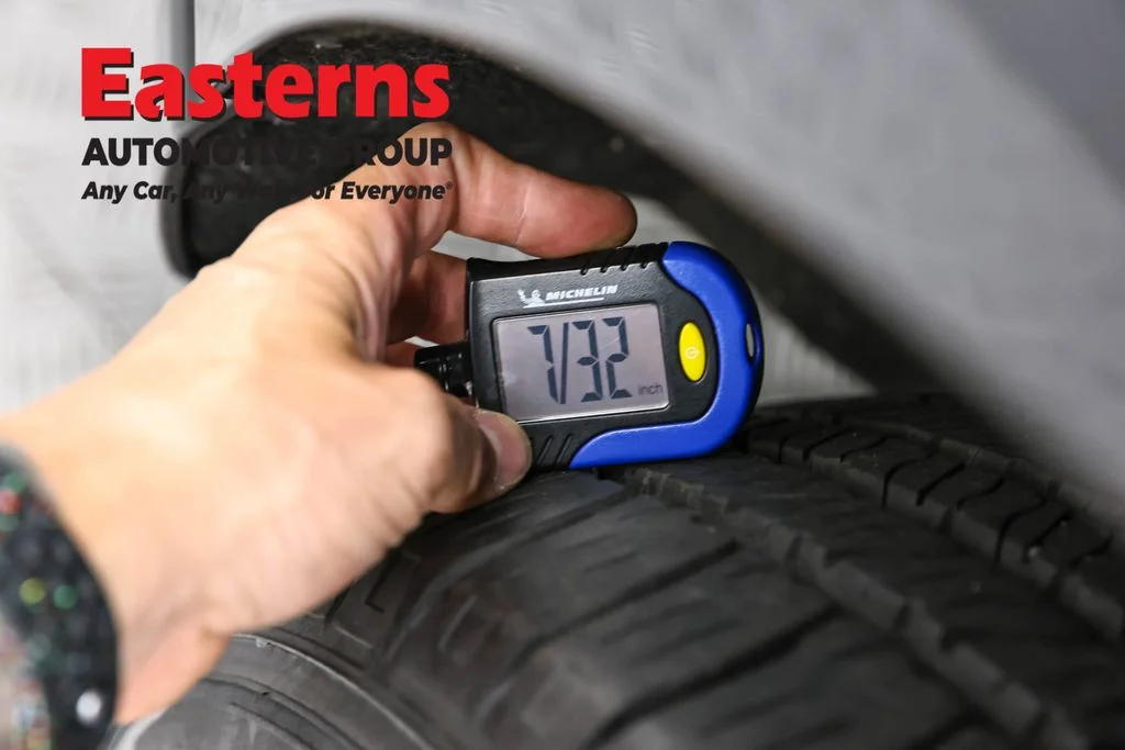 Used 2023 Gray Ford SEL image 29