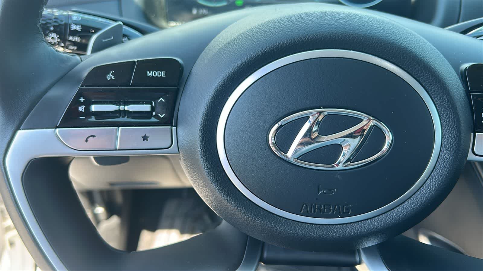Certified Used 2023 Serenity White Pearl Hyundai SEL Convenience image 18