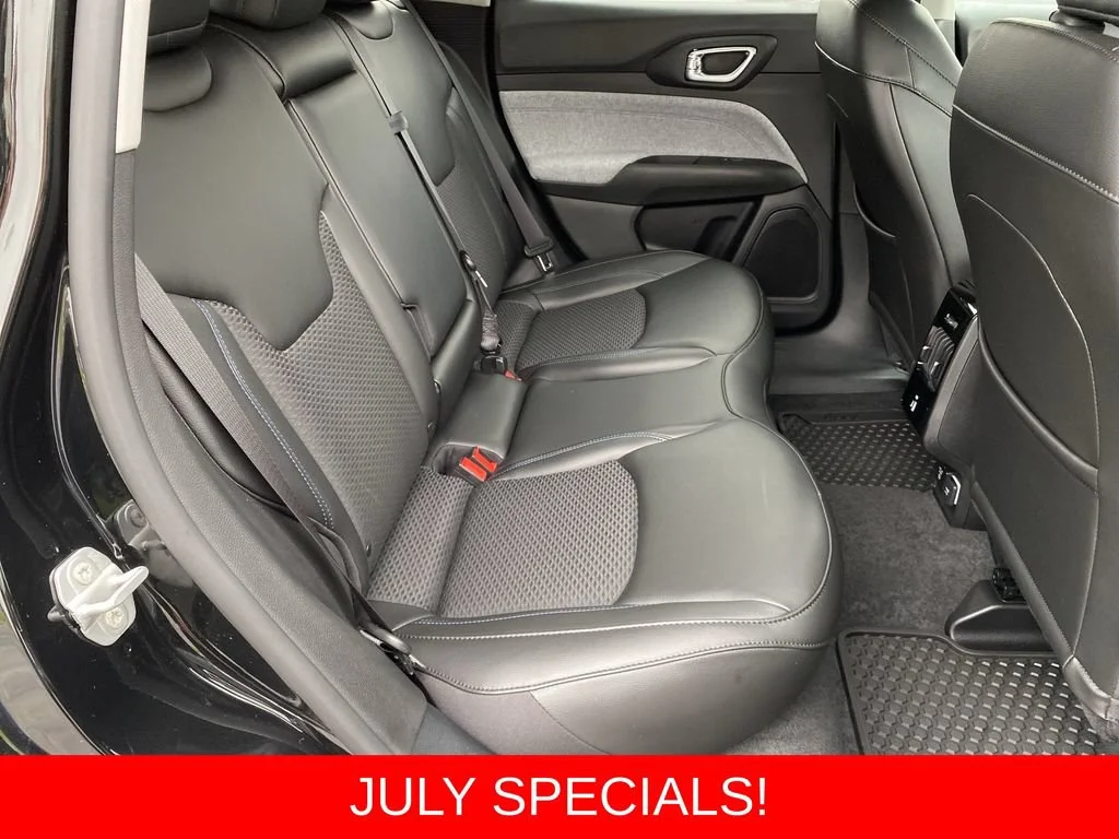 2022 Jeep Compass Latitude - Photo 27