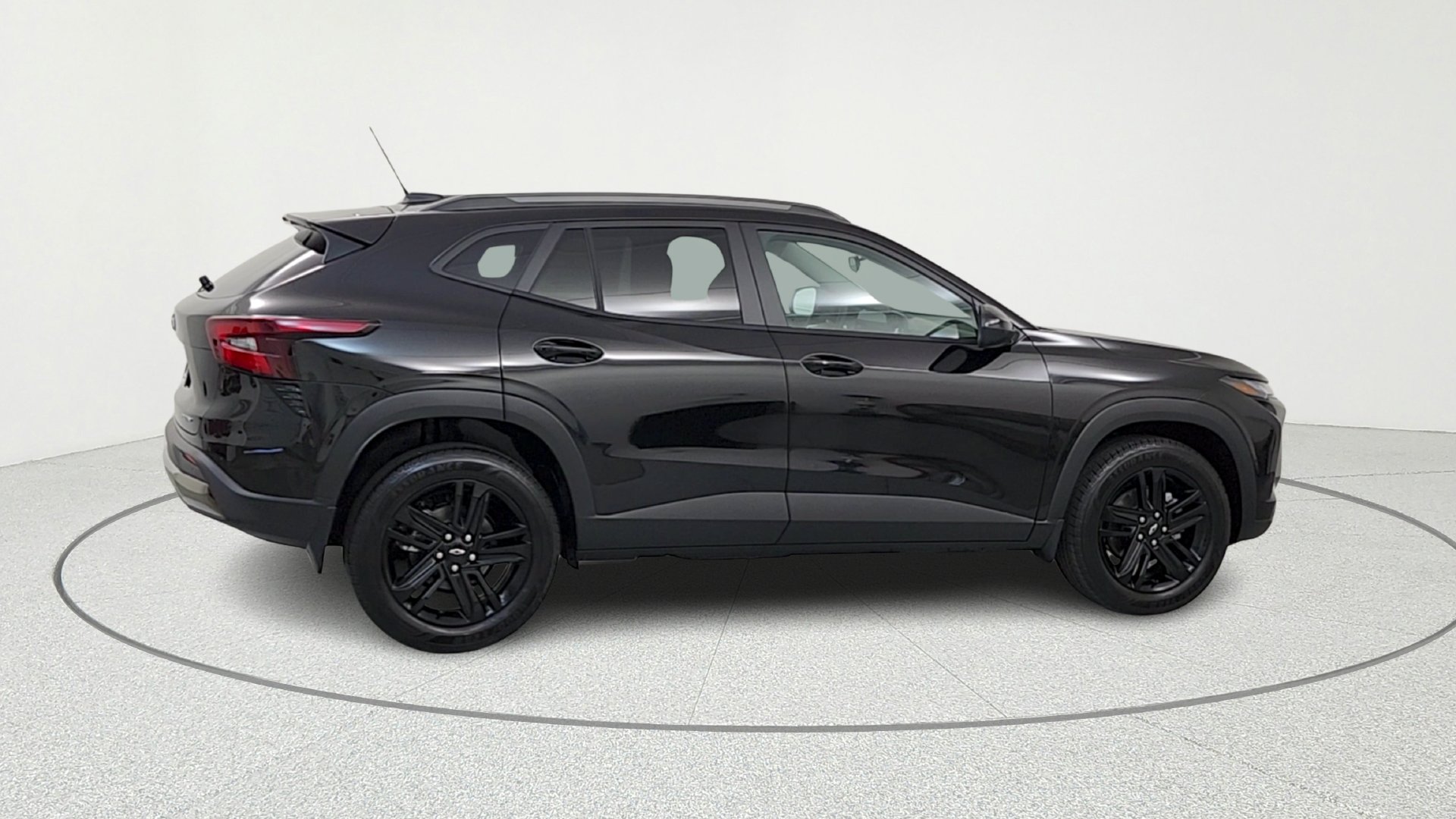 New 2026 Mosaic Black Metallic Chevrolet ACTIV image 8