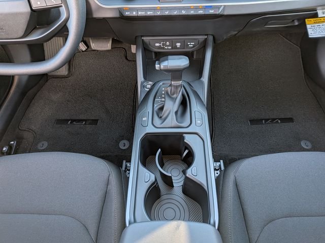 New 2026 Aurora Black Pearl Kia LX image 20