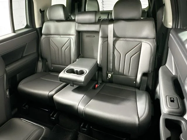 New 2026 Hyundai SANTA FE HYBRID SEL