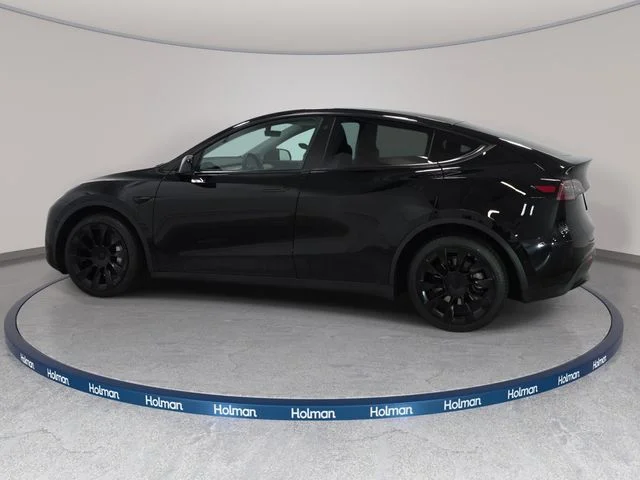 Used 2021 Black Tesla Long Range image 9