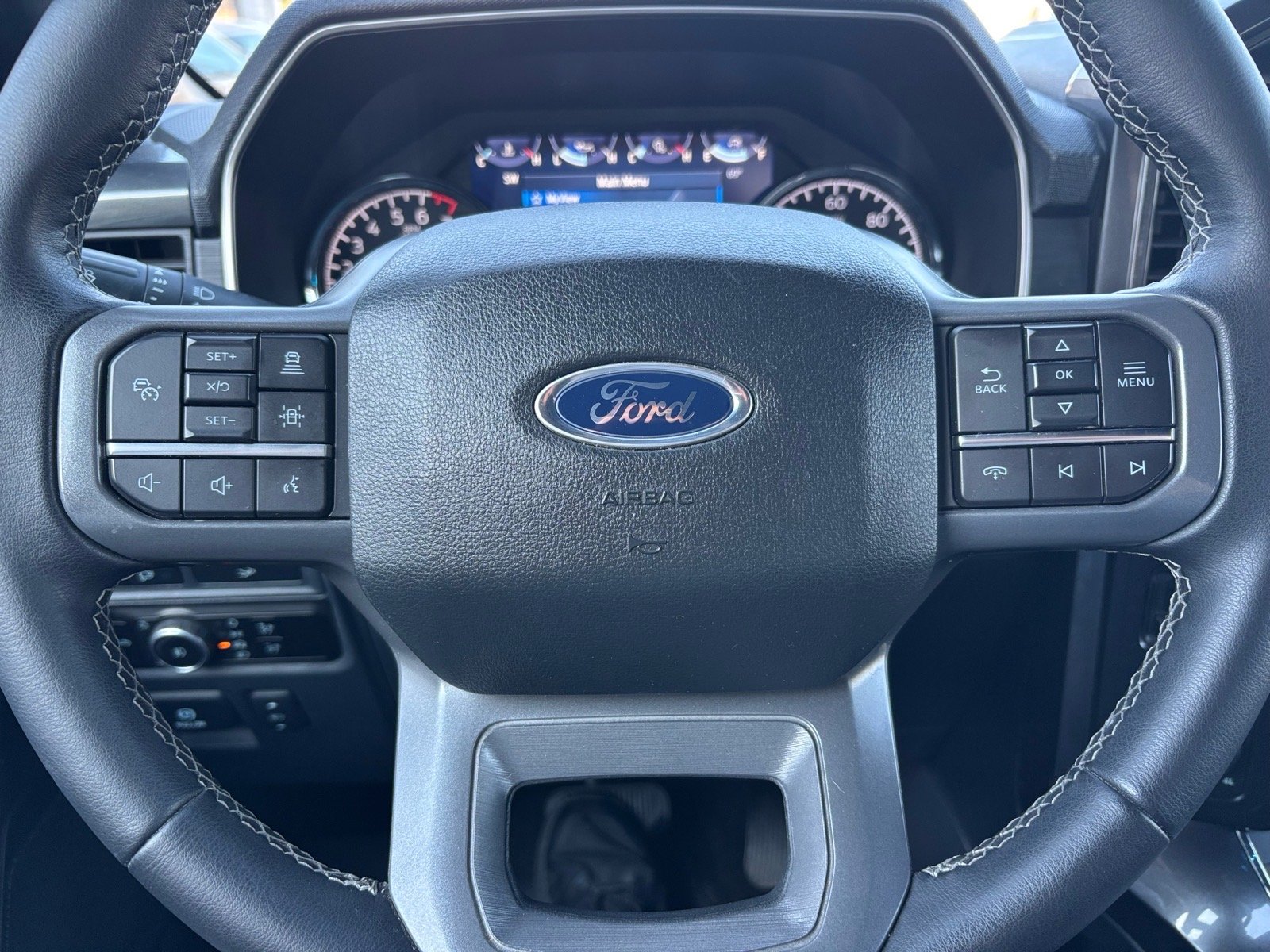 Used 2023 Avalanche Ford XLT image 20