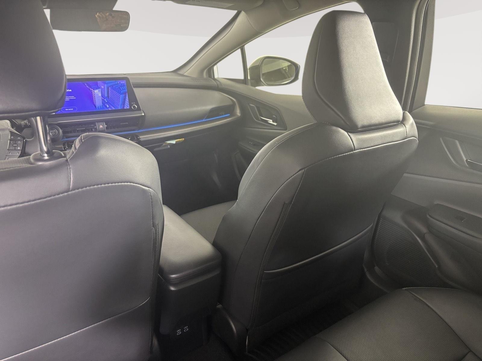 Used 2024 Wind Chill Pearl Toyota XLE image 6
