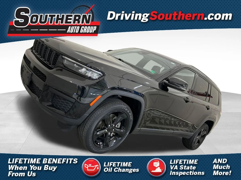 Used 2021 Black Jeep Altitude image 1