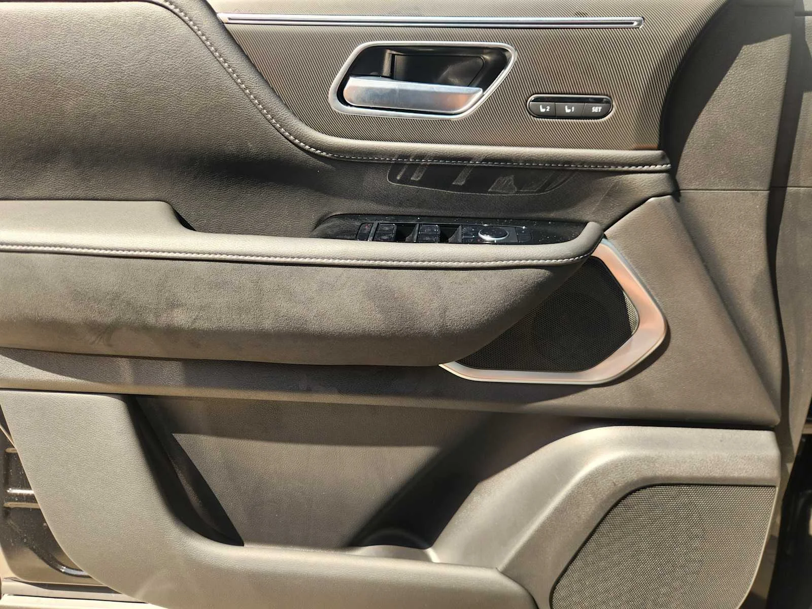 New 2027 BLACK OBSIDIAN INFINITI Luxe 4WD image 16