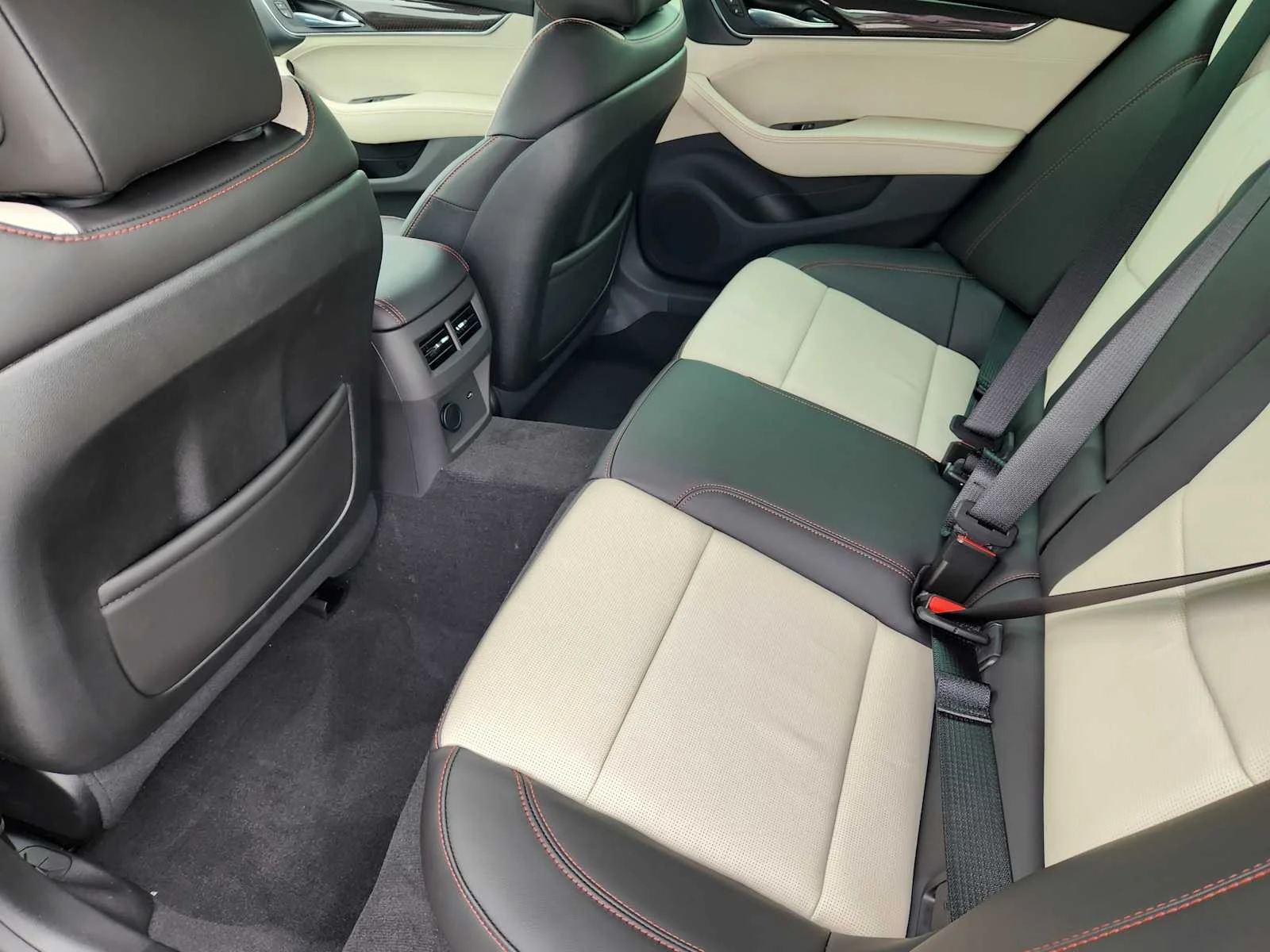 New 2026 Deep Space Metallic Cadillac Sport image 19