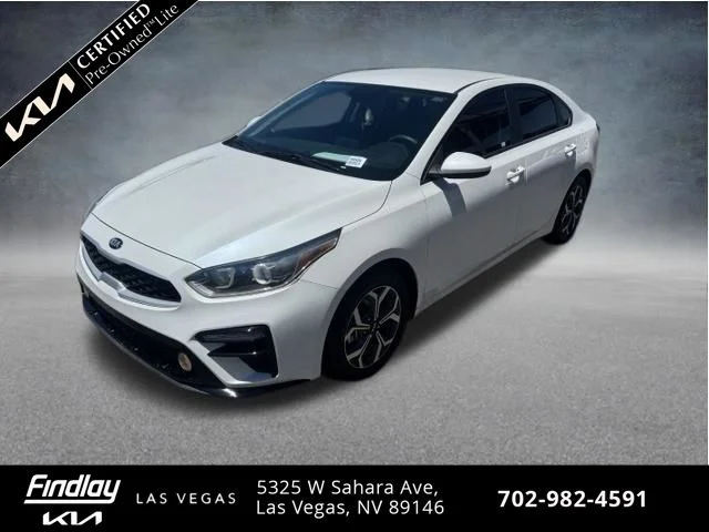 2021 Kia Forte LXS AT's photo