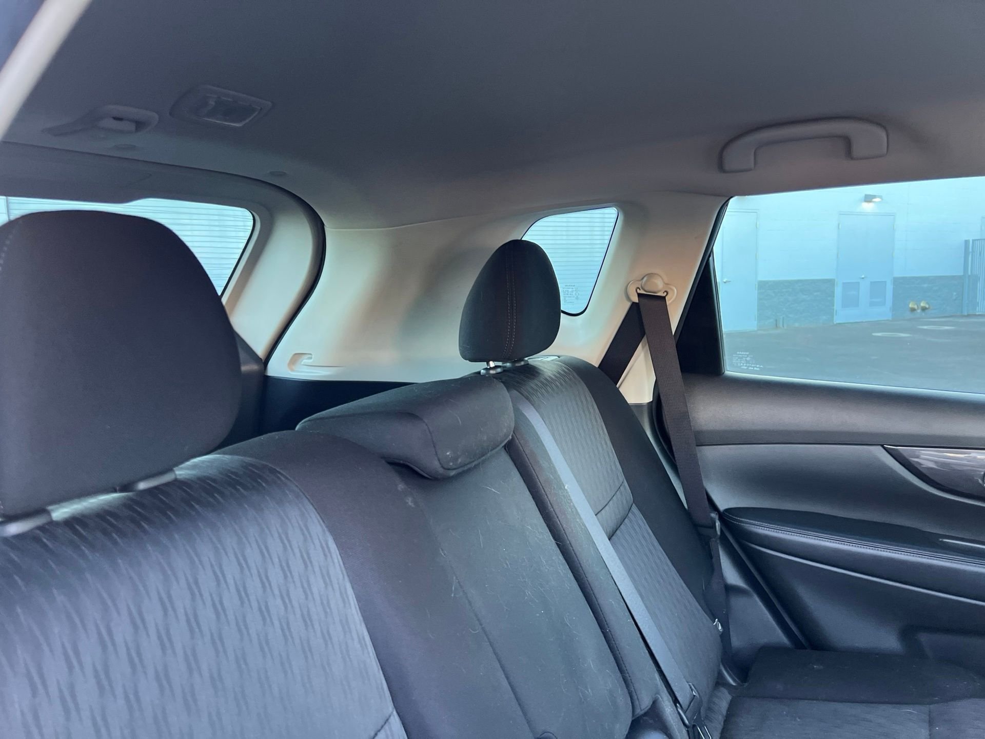 Used 2020 Blue Nissan S image 18
