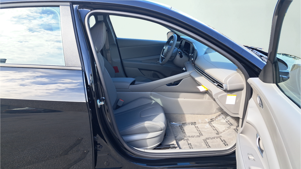 New 2026 Black Hyundai Blue image 16