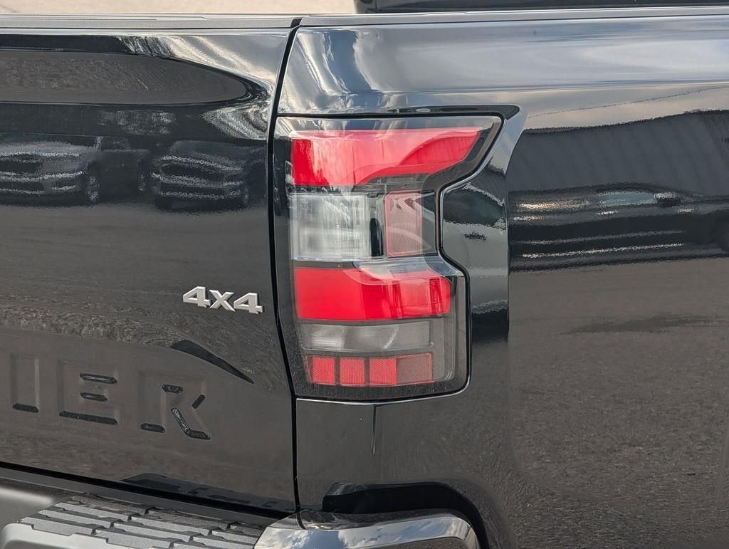 New 2026 Super Black Nissan Crew Cab SV image 6