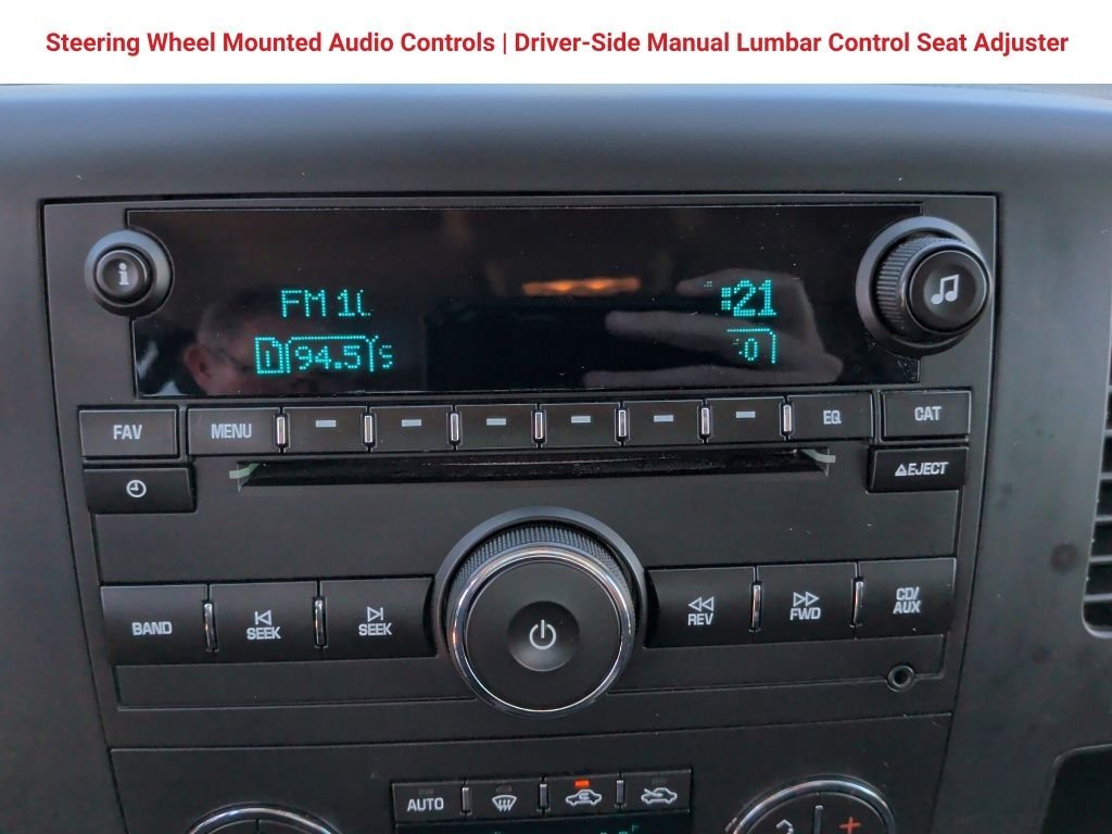 Used 2008 Blue Chevrolet LT image 25