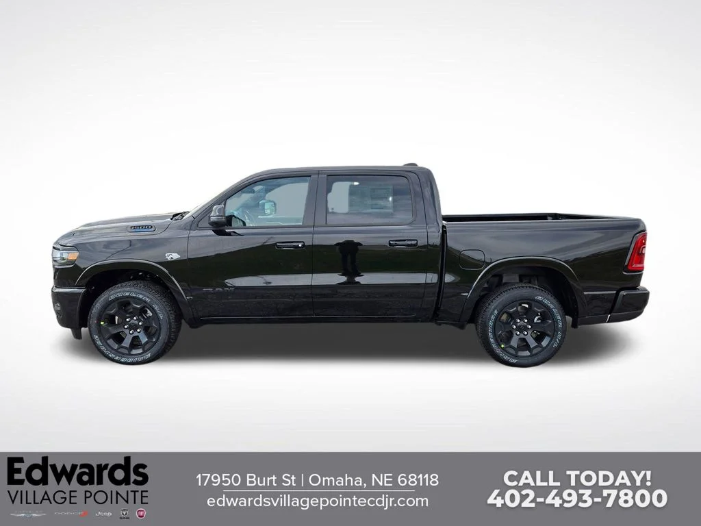 New 2026 Diamond Black Crystal Pearl-Coat Exterior Paint RAM Big Horn/Lone Star image 6