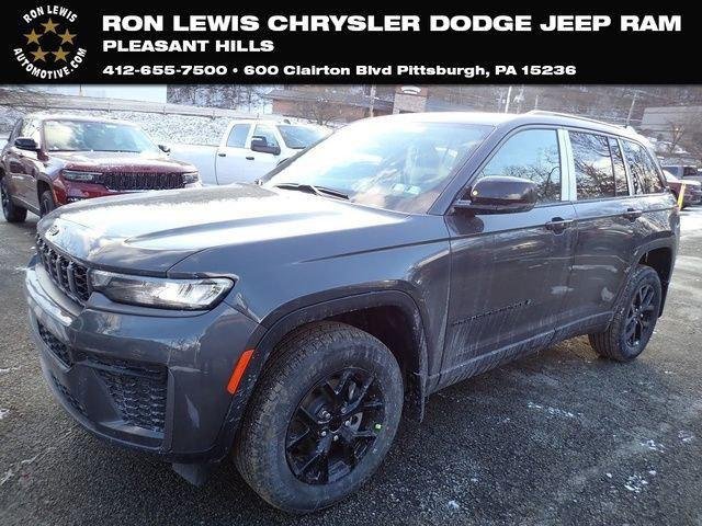2026 Jeep Grand Cherokee Laredo