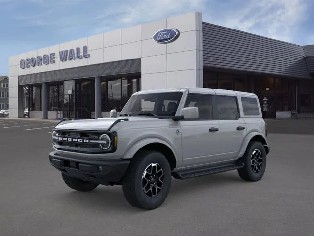 2026 Ford Bronco Outer Banks 4x4's photo