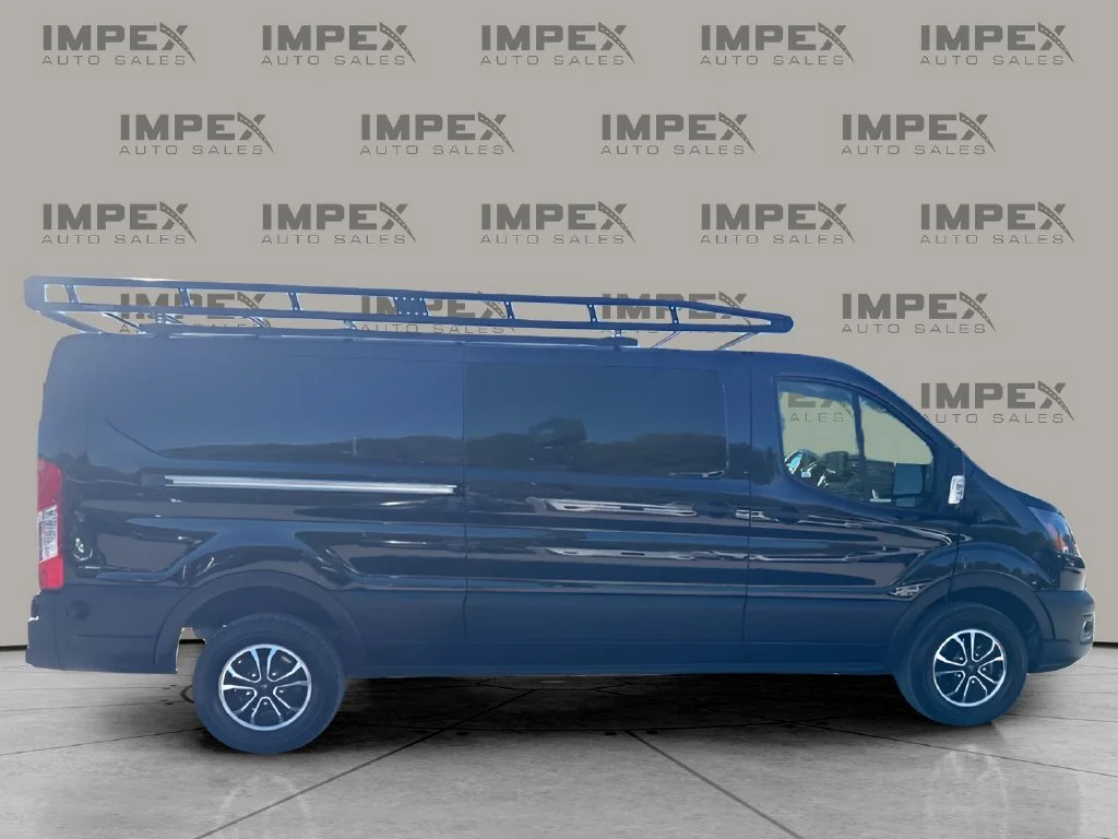 Used 2022 Black Ford Base image 6