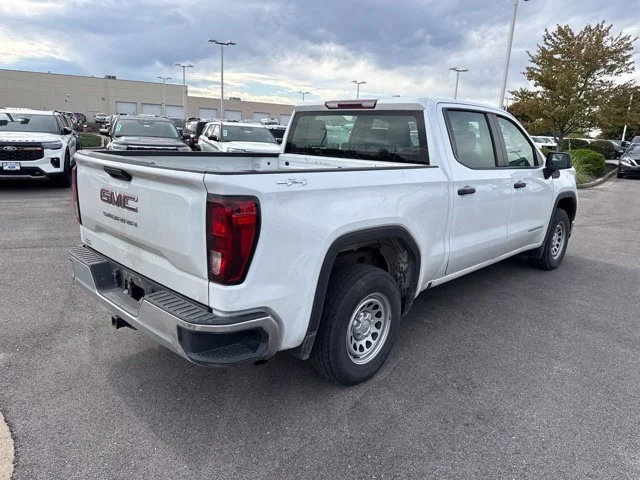 Used 2023 Summit White GMC Pro image 7