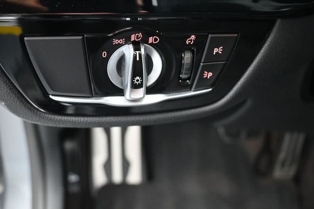 Used 2023 Gray BMW 530i image 21
