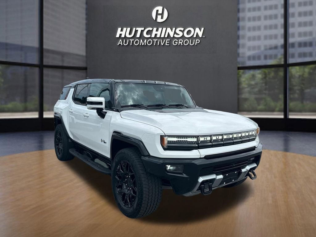 2024 GMC Hummer EV 2X SUV's photo