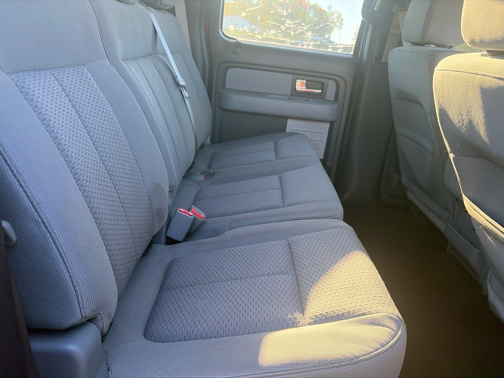 Used 2014 Red Ford XL image 33