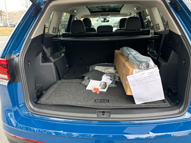 New 2026 Blue Volkswagen 2.0T SE w/Technology image 36