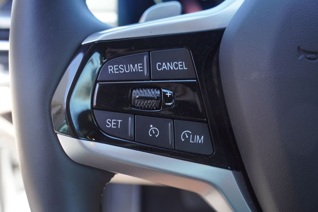 Used 2025 White BMW 430i image 18