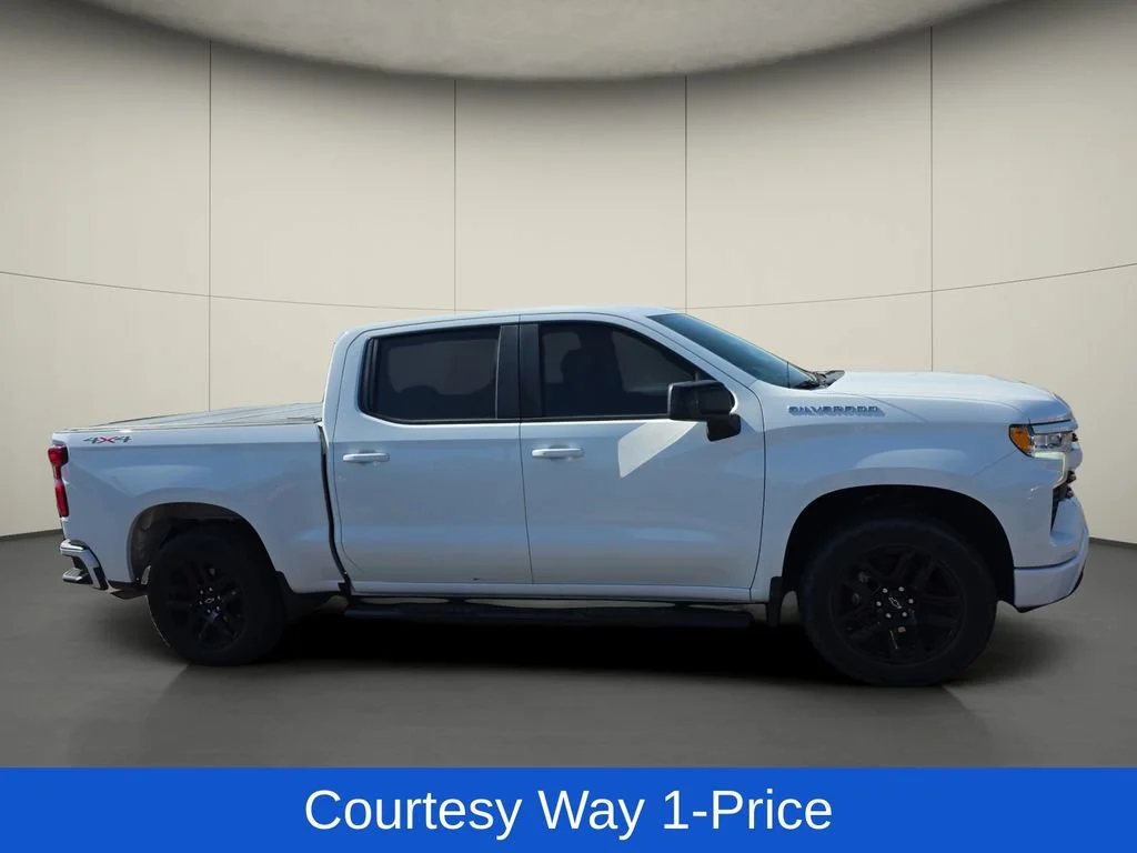 Used 2023 Summit White Chevrolet RST image 11