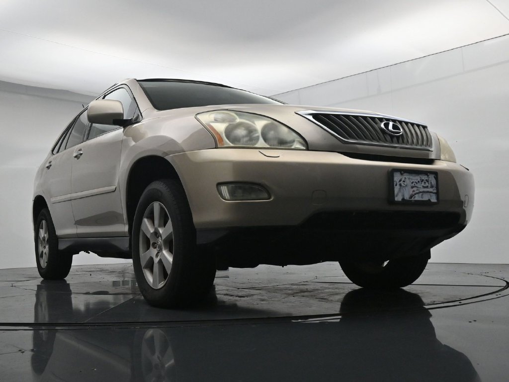 Used 2008  Lexus 350 image 18