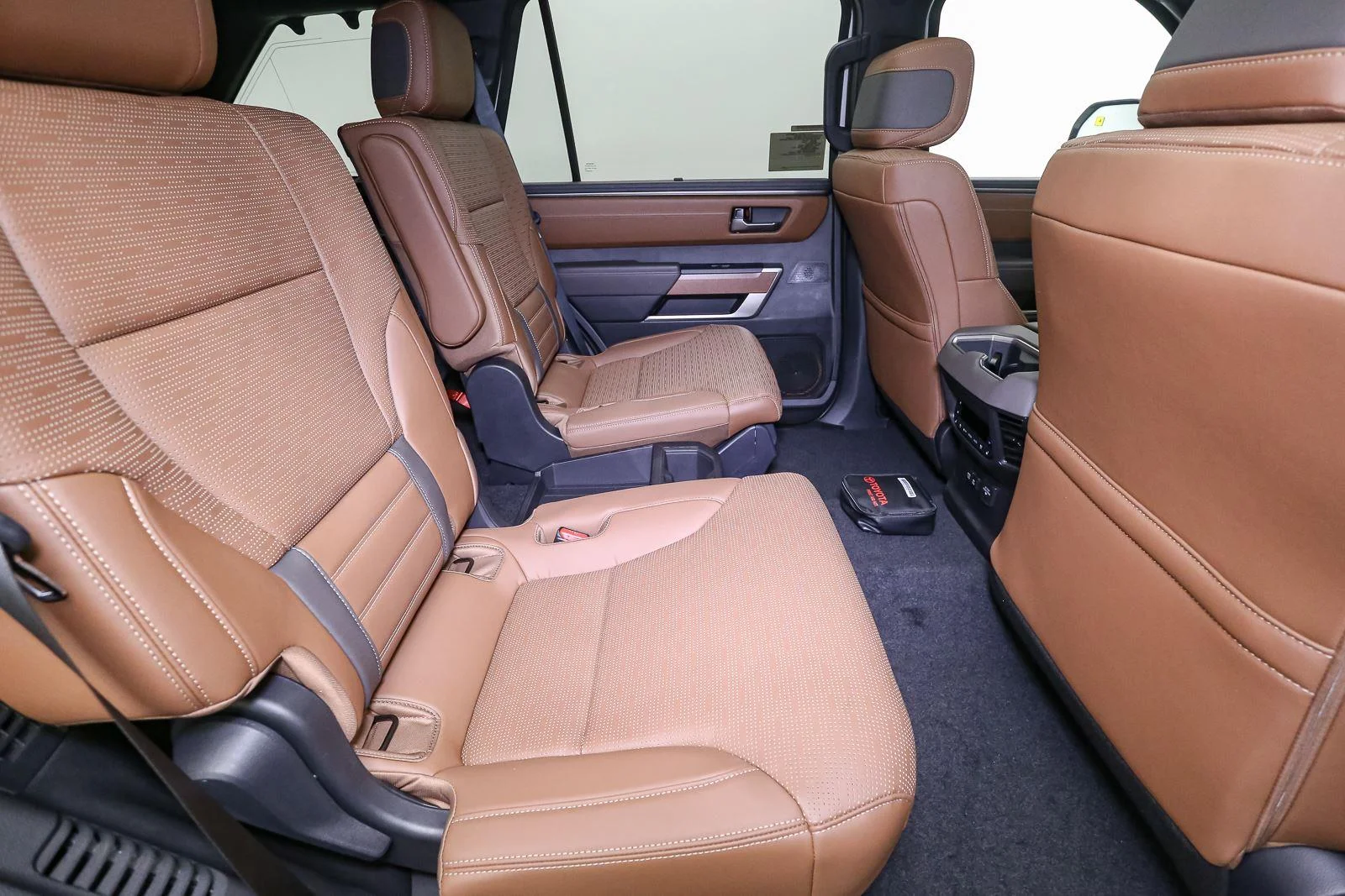 New 2026 Wind Chill Pearl Toyota 1794 Edition image 17