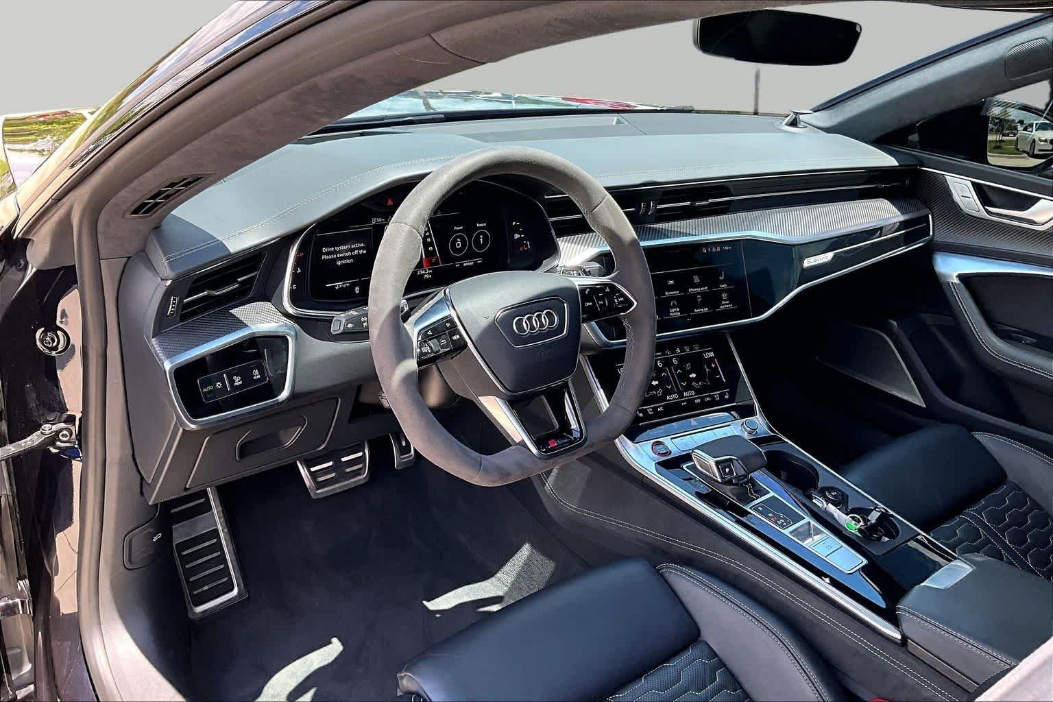 Used 2022 Sebring Black Crystal Effect Audi  image 17