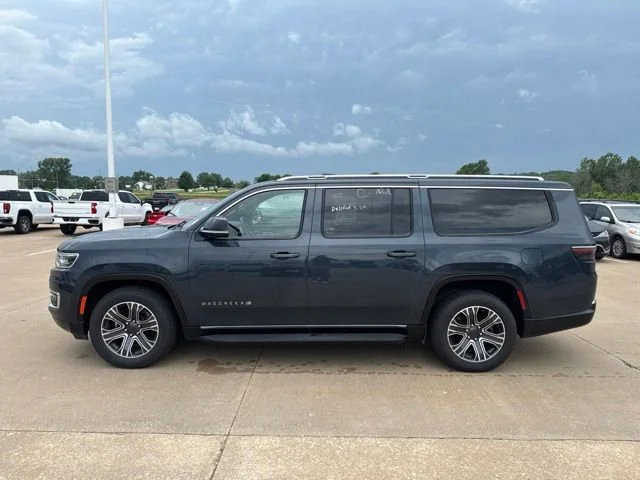 Used 2024 Blue Jeep Series II image 6