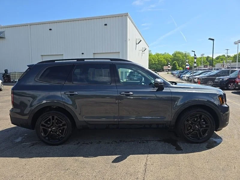 Used 2024 Gray Kia SX-Prestige X-Line image 9