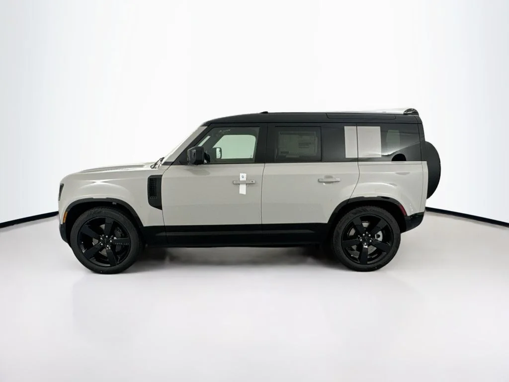 New 2026 Borasco Grey Land Rover X-Dynamic SE image 8