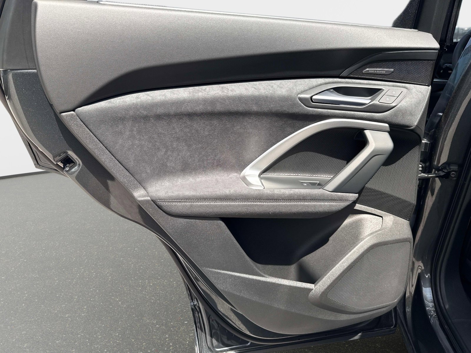 New 2026 Daytona Gray Pearl Effect Audi Premium Plus image 11