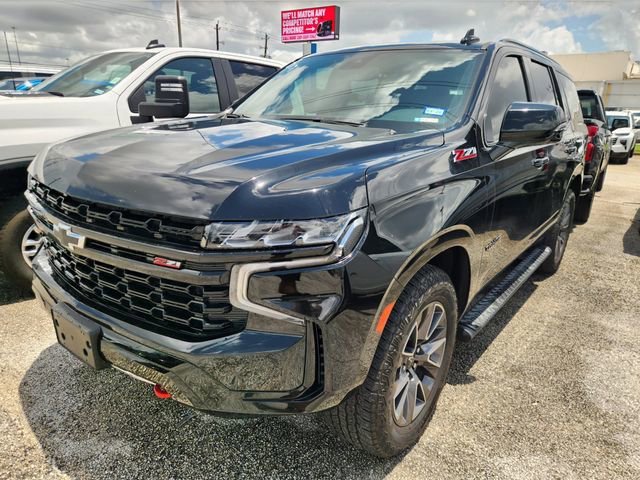 Used 2023 Black Chevrolet Z71 image 3