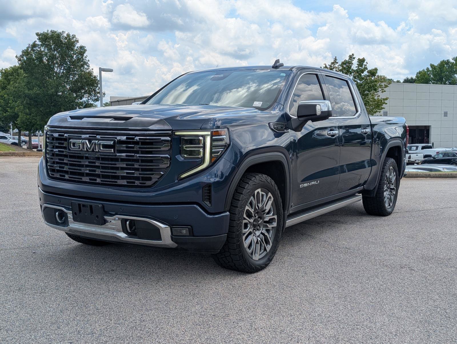 Used 2023 Pacific Blue Metallic GMC Denali Ultimate image 1