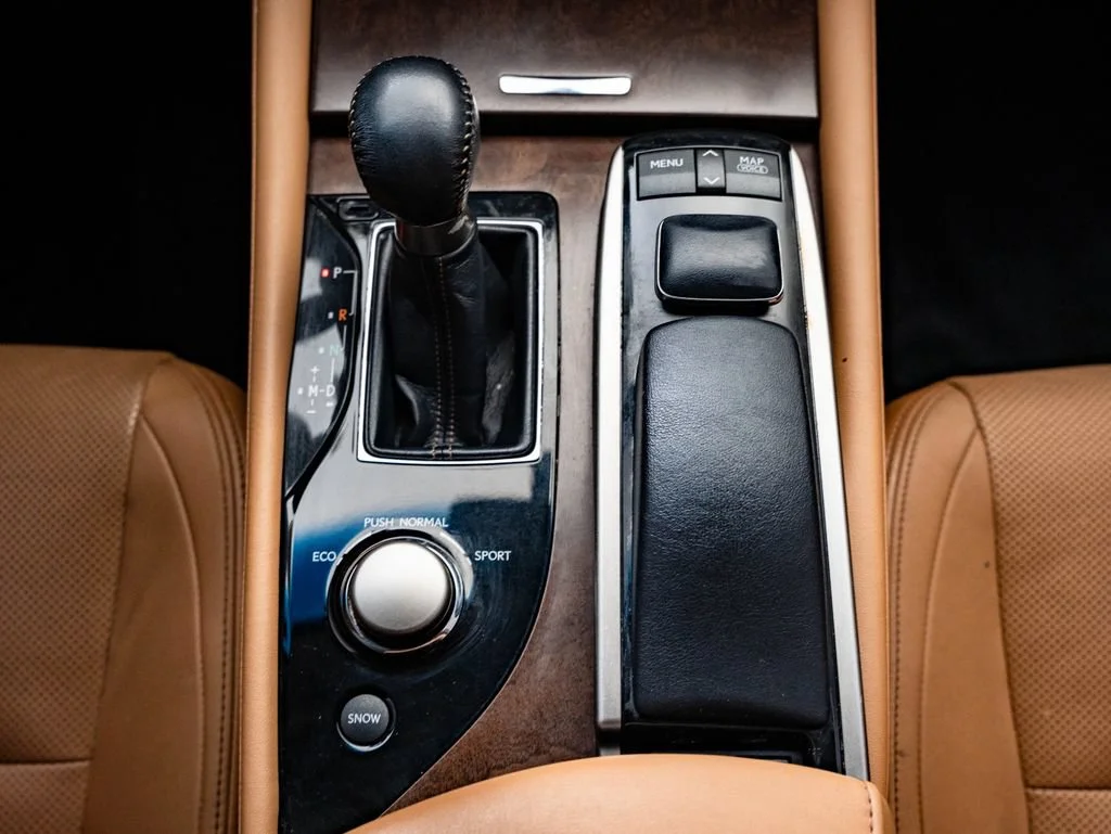 Used 2013 Obsidian Lexus 350 image 36