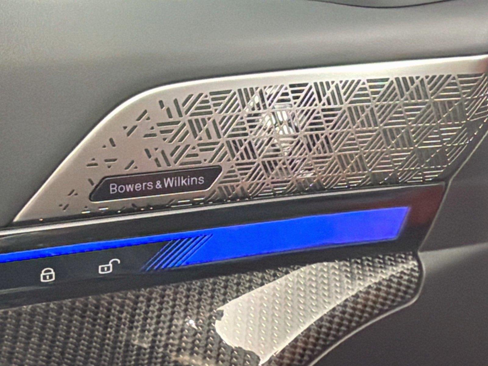 New 2027 Black Sapphire Metallic BMW Touring image 19