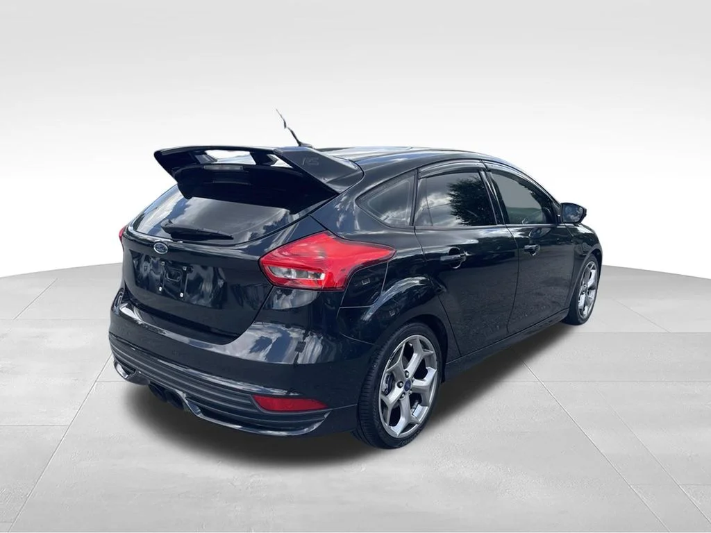 Used 2015 Black Ford ST image 4